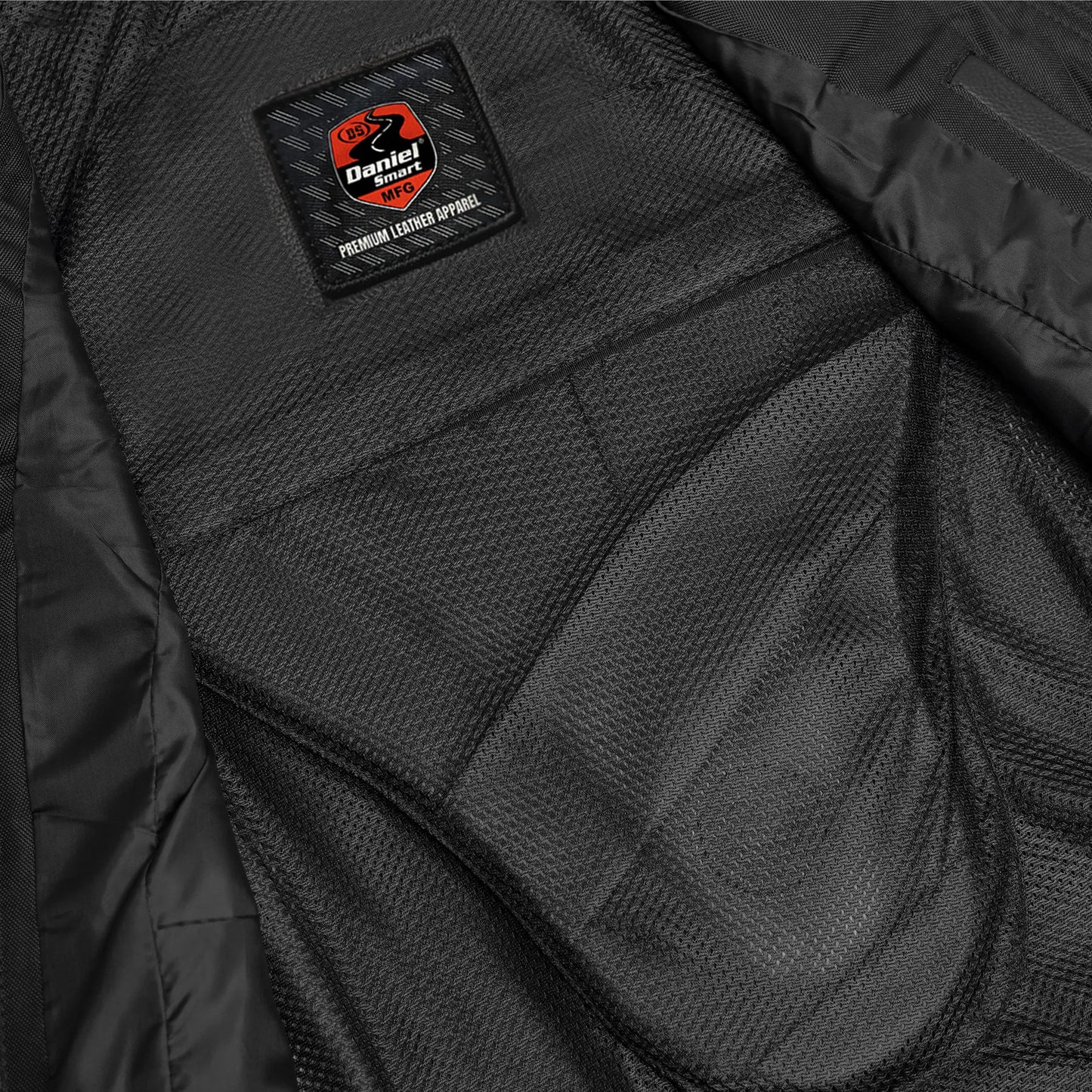 DS215 NoirFlex - Women’s Leather Motorcycle Vest