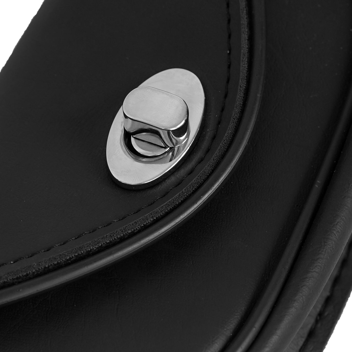 DS5805 Premium Synthetic Leather Small Windshield Bag